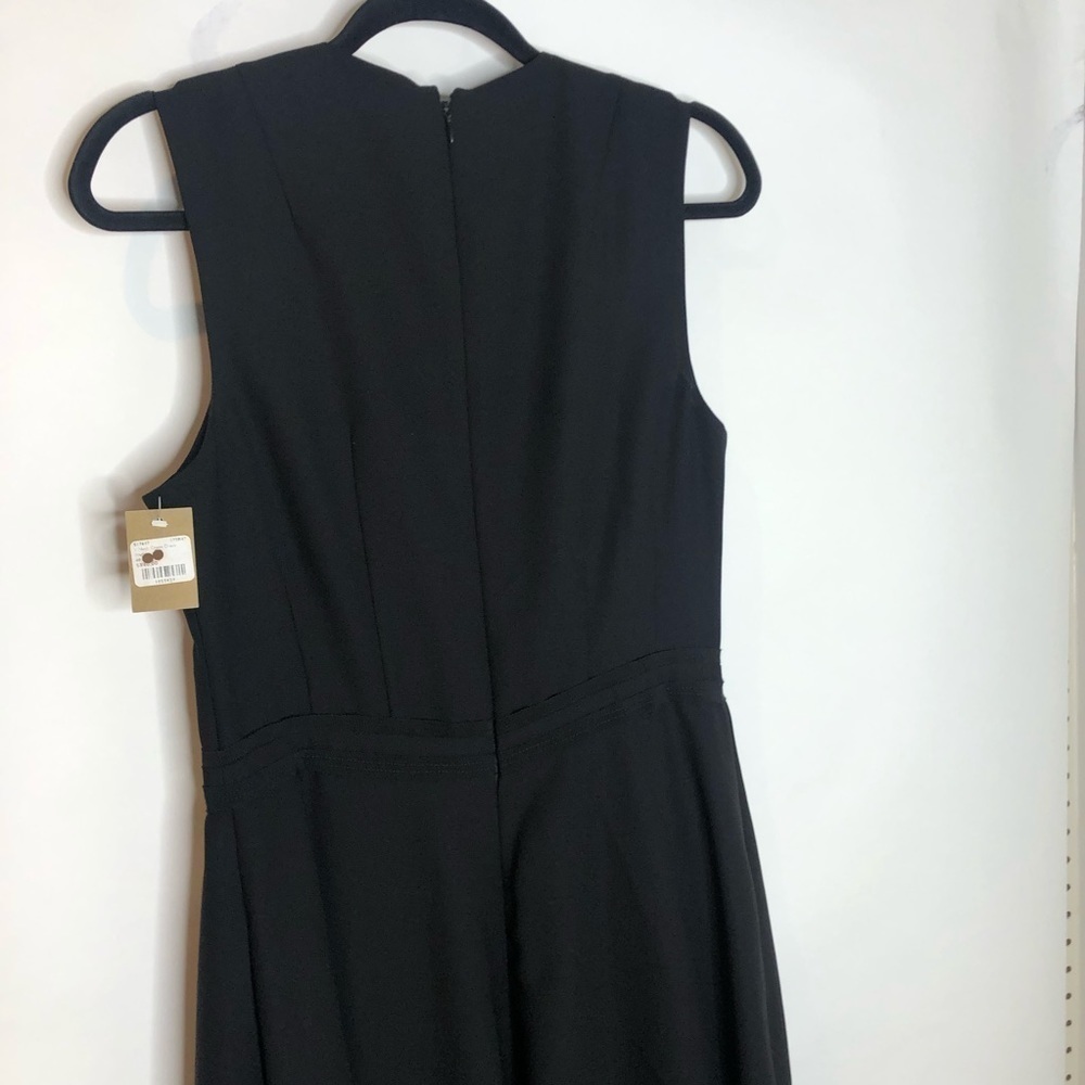 Carven | V-Neck Crepe Dress - Picture 9 of 10